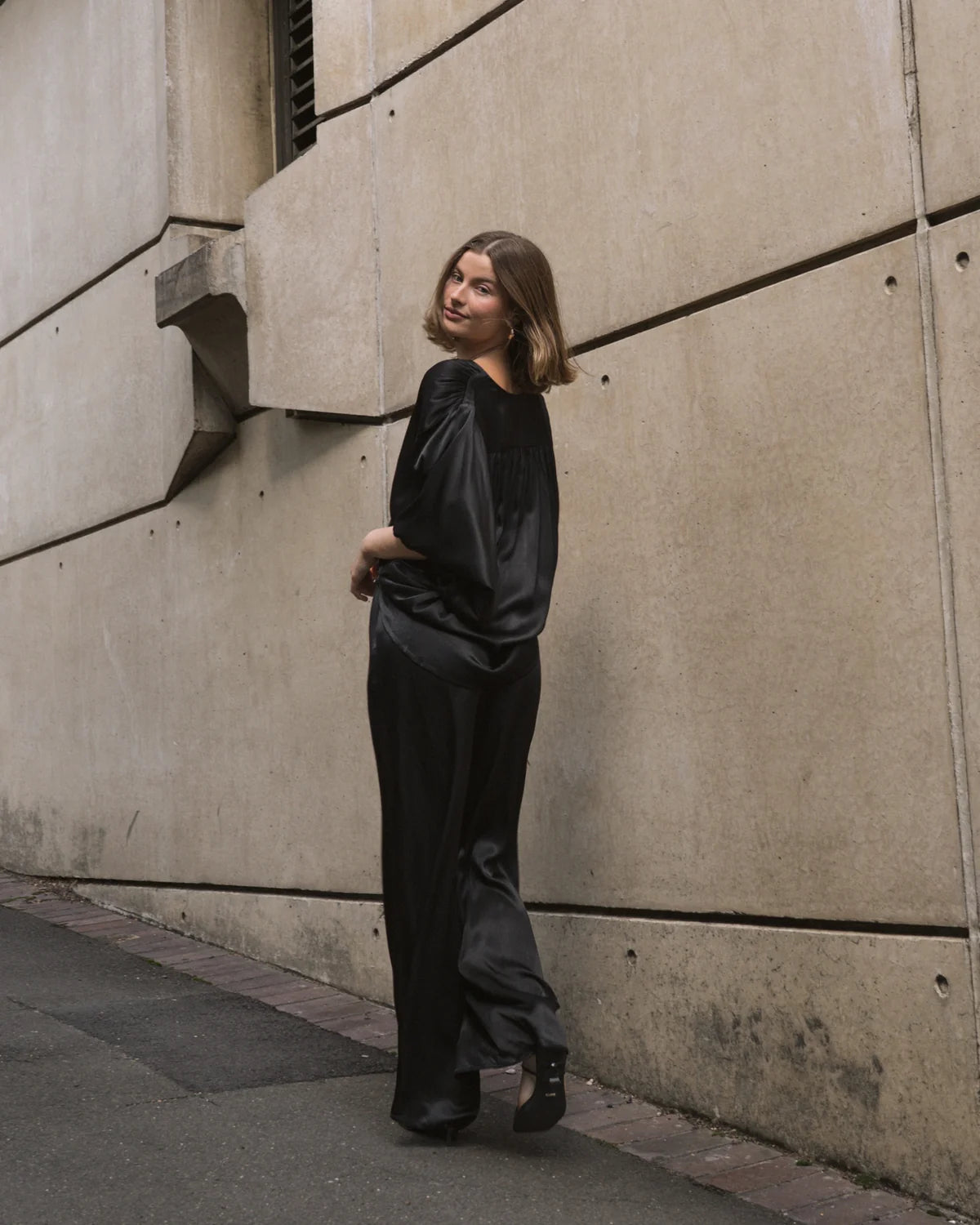 Hot Property Stevie Liquid-Silk Finish Pant Black